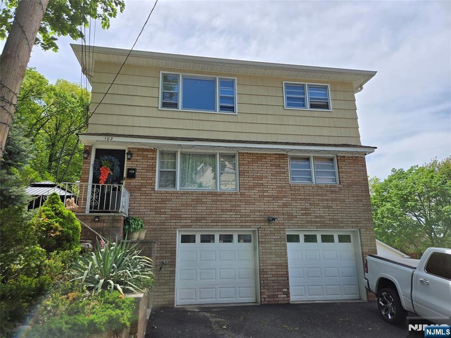 102 Kossuth St unit 1, Wallington, NJ 07057 - photo 1