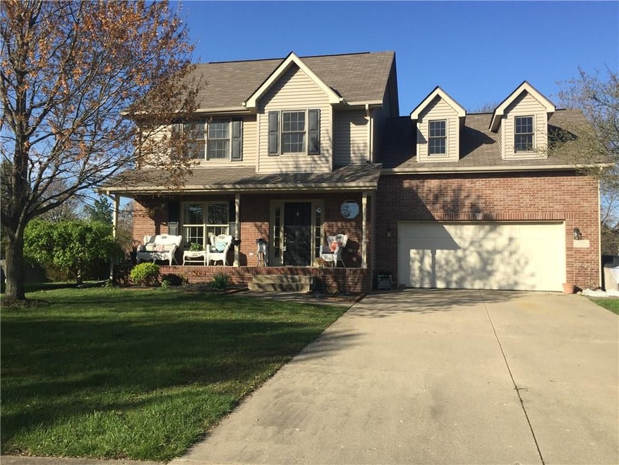 2188 Cameron Ct, Columbus, IN 47203 - photo 1