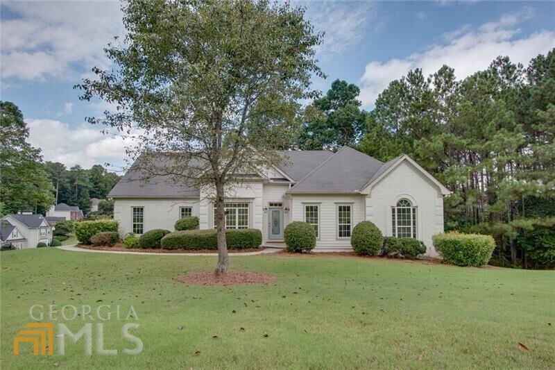 4100 Ruby Forest Blvd, Suwanee, GA 30024 - photo 1