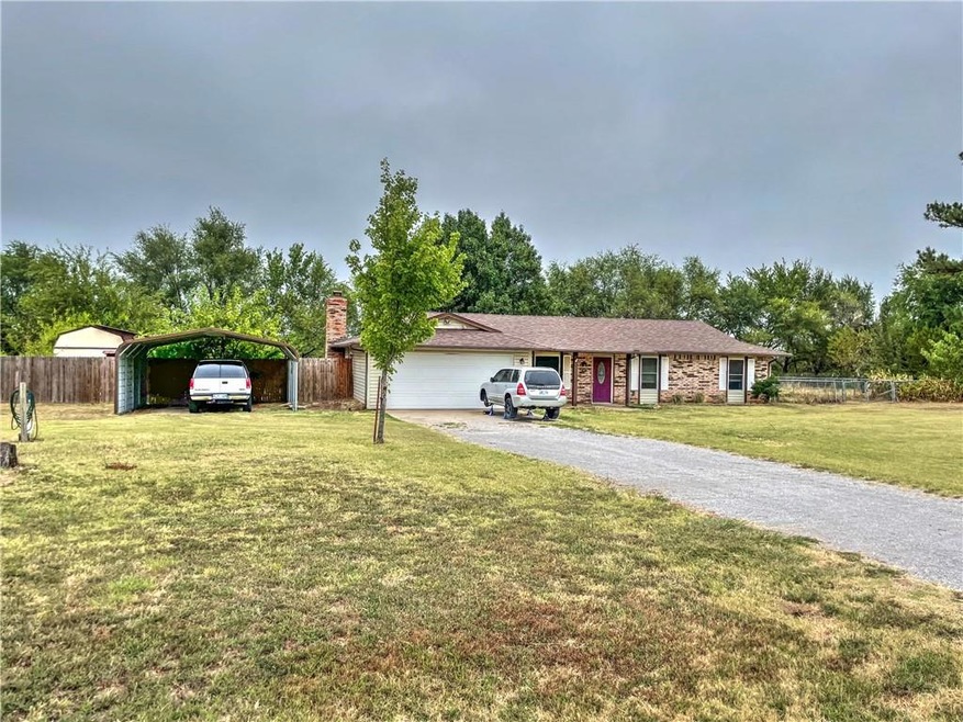 2402 Libra St, Shawnee, OK 74804 - photo 1