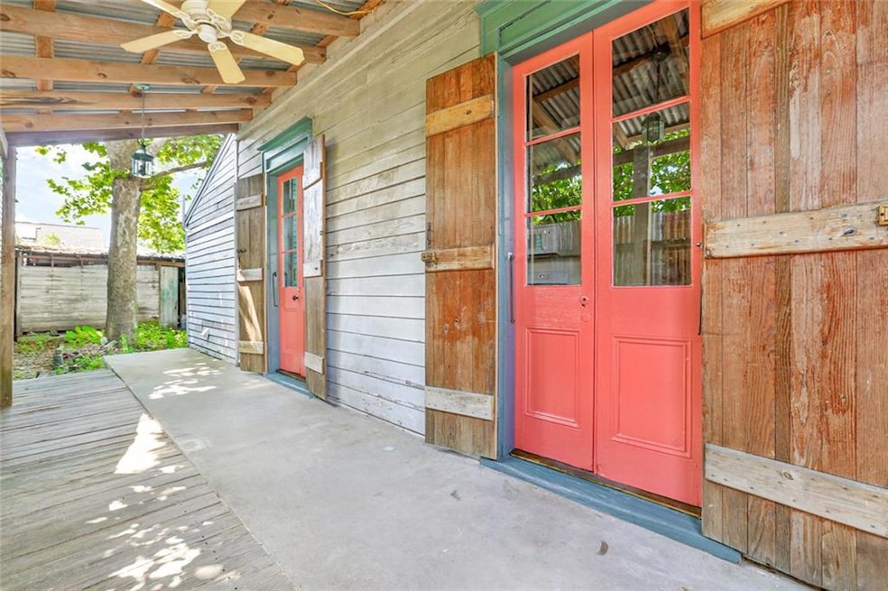 708 Louisa St unit E, New Orleans, LA 70117 - photo 1