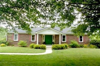 709 Winterhaven Ln, Frankfort, KY 40601 - photo 1