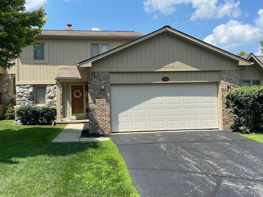 Welcome to 29494 Sylvan Lane!