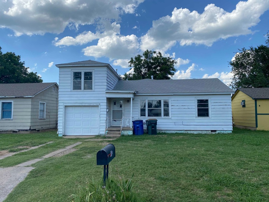 101 E Spruce Ave, Duncan, OK 73533 - photo 1