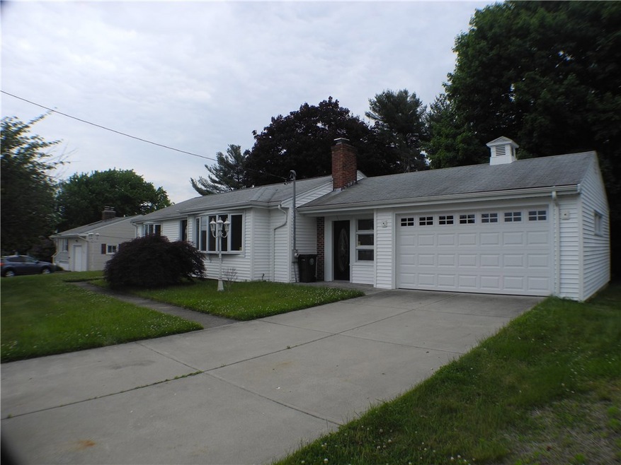 1184 Scituate Ave, Cranston, RI 02921 - photo 1