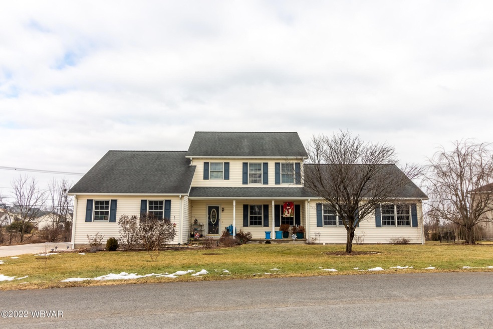 332 Lamplight Ln, Lewisburg, PA 17837 - photo 1