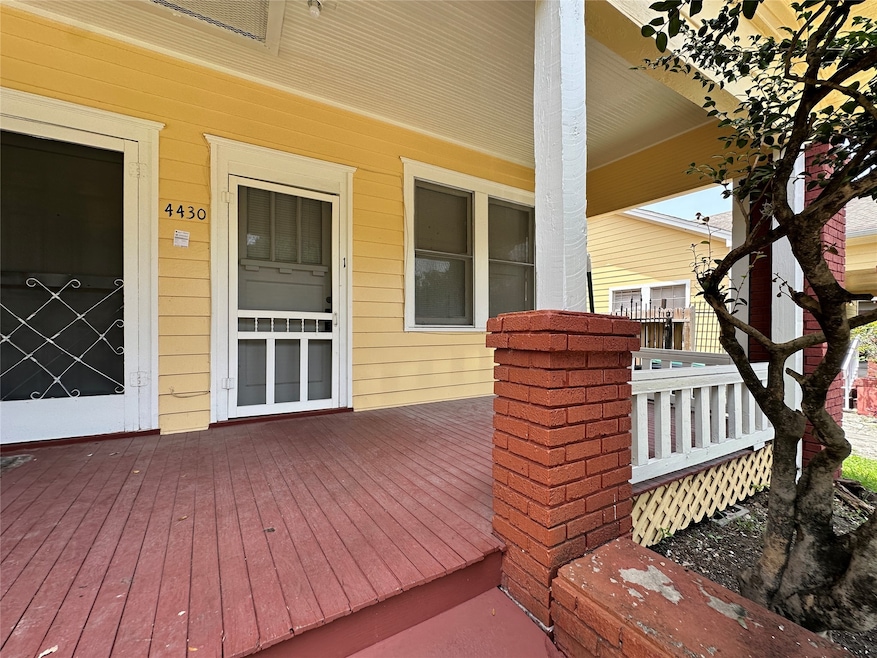 4430 Bell St unit 1, Houston, TX 77023 - photo 1