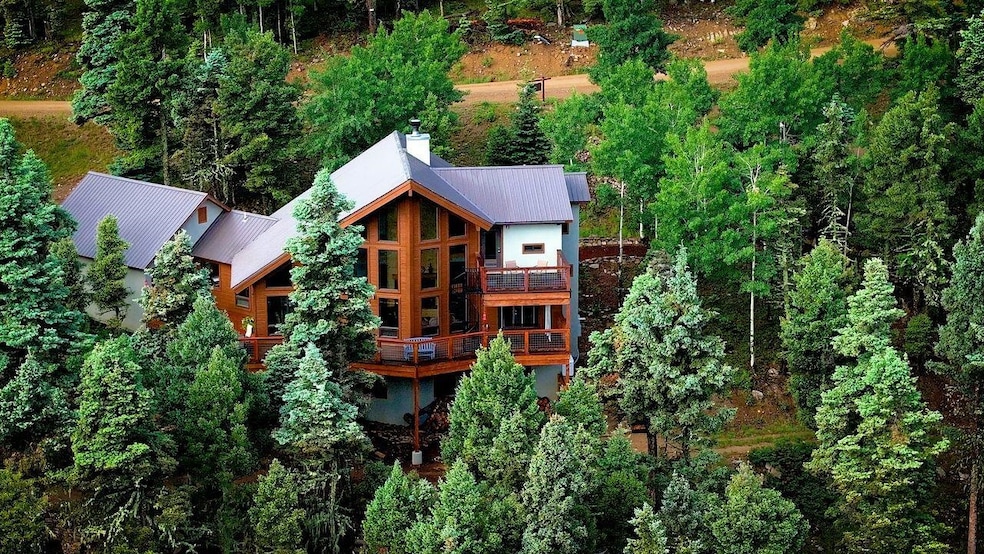 Under Contract $1,099,900