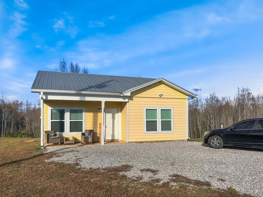 Pending $204,900 • Co-Listing Agent