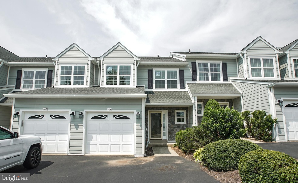 Sold $422,500 • Co-Listing Agent