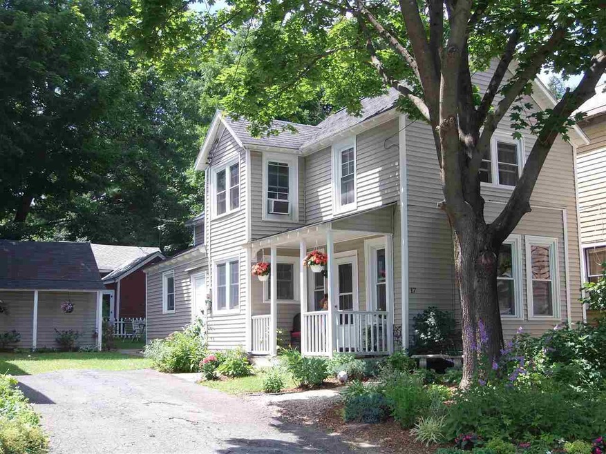 17 Van Dorn St, Saratoga Springs, NY 12866 - photo 1