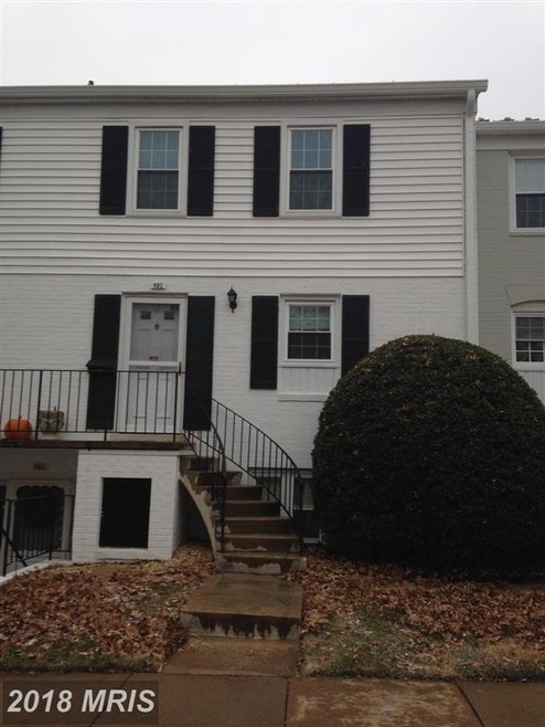 98 Leeds Ct, Warrenton, VA 20186 - photo 1