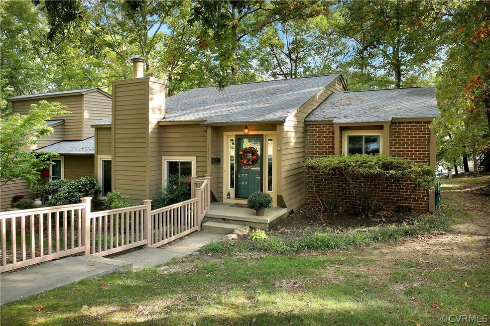 This end unit townhome equipped with a full length