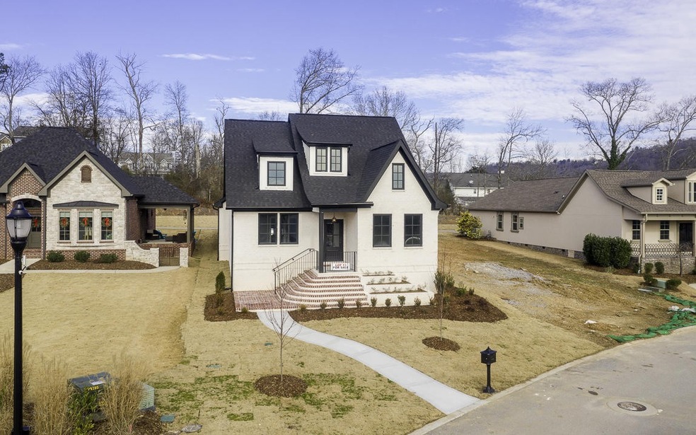 9245 Skyfall Dr unit 13, Ooltewah, TN 37363 - photo 1