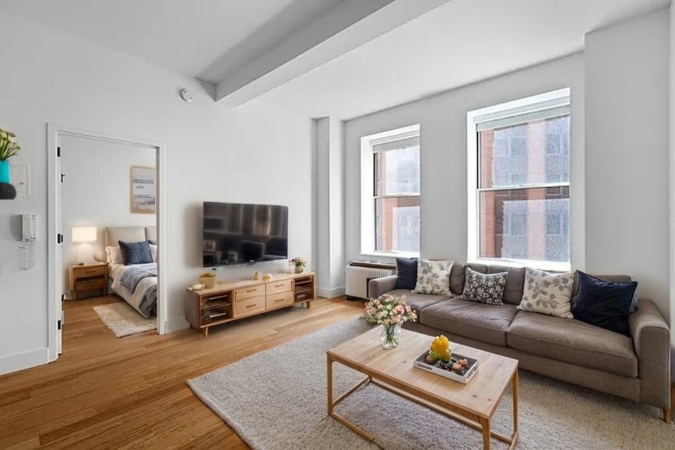 67 Wall St unit 10I, New York, NY 10005 - photo 1