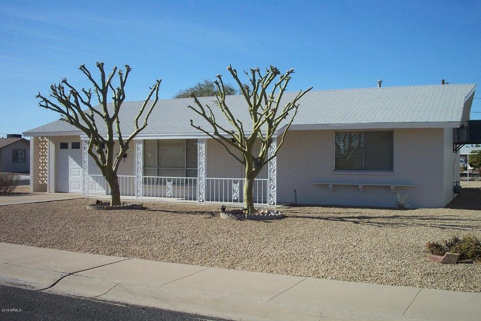 Front of home at 10534 W Desert Hills Ct