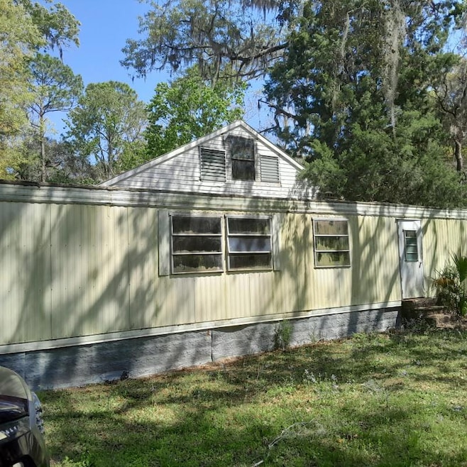 9250 NW 178th Ln, Fanning Springs, FL 32693 - photo 1