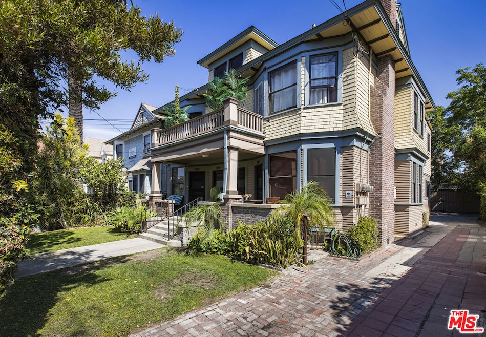 1017 W 24th St, Los Angeles, CA 90007 - photo 1