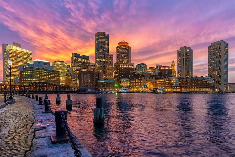 Harbor Towers unit Penthouse B, Boston, MA 02110 - photo 1