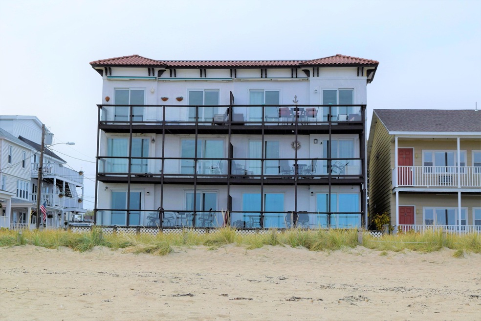 2 Kinney Ave unit 5, Old Orchard Beach, ME 04064 - photo 1