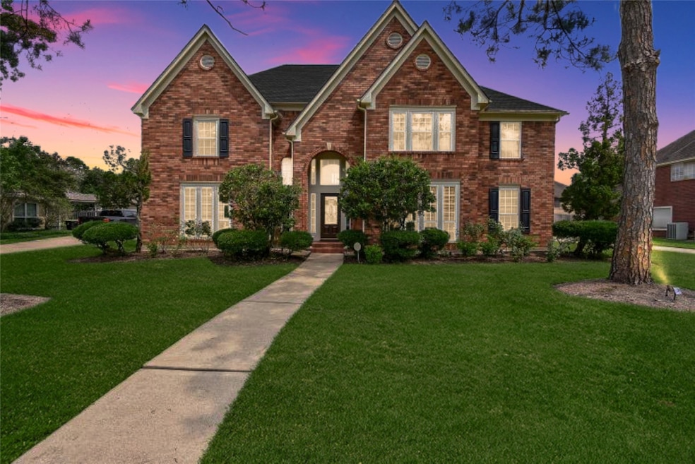 Welcome Home to 3319 Cumberland Drive, Missouri Ci