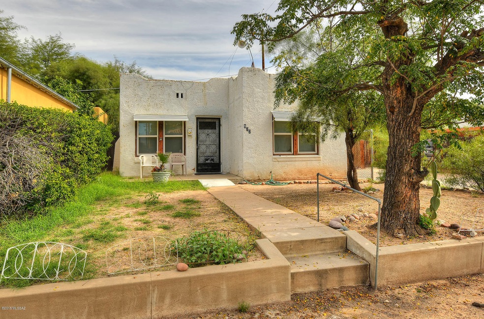 822 N Plumer Ave, Tucson, AZ 85719 - photo 1
