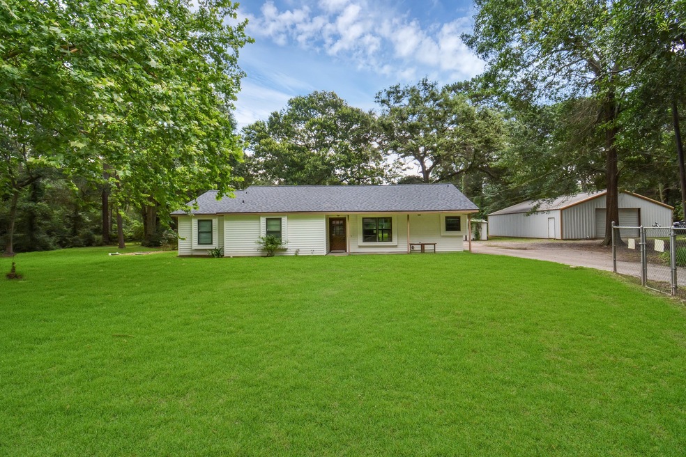 22110 Pine Tree Ln, Hockley, TX 77447 - photo 1