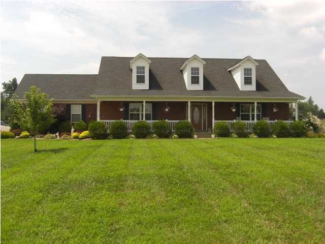 301 Grand Ave, Shepherdsville, KY 40165 - photo 1