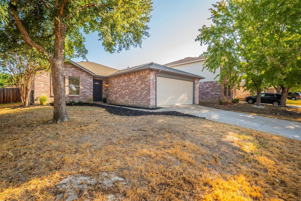 1121 Silent Star Ln, Denton, TX 76210 - photo 1