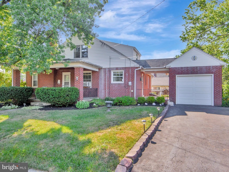 130 N Main St, Hatfield, PA 19440 - photo 1