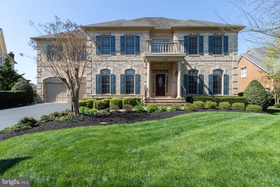 15730 Spyglass Hill Loop, Gainesville, VA 20155 - photo 1