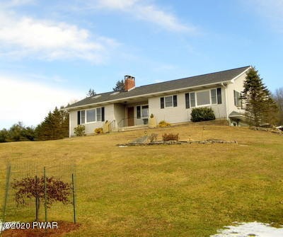 9 Maplewood Terrace, Hawley, PA 18428 - photo 1