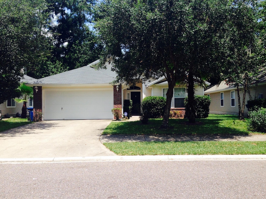 10843 Campus Heights Ln, Jacksonville, FL 32218 - photo 1