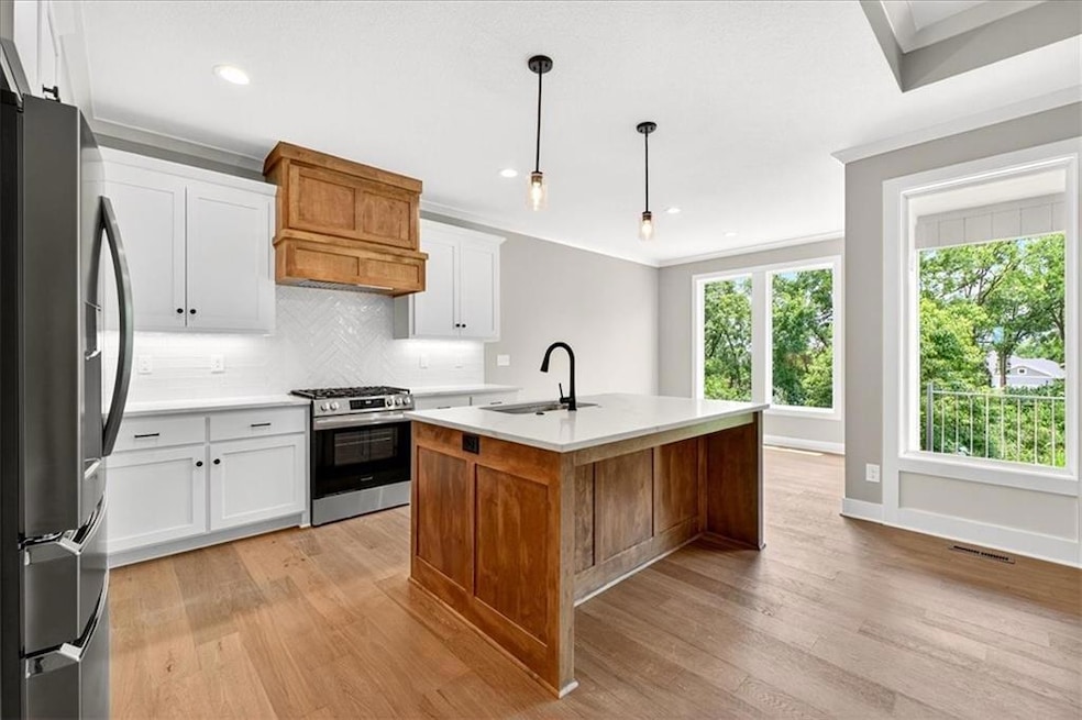 24961 W 94th Place, Lenexa, KS 66227 - photo 1