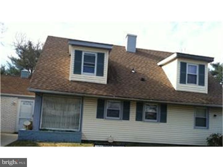 7 Belhurst Ln, Willingboro, NJ 08046 - photo 1