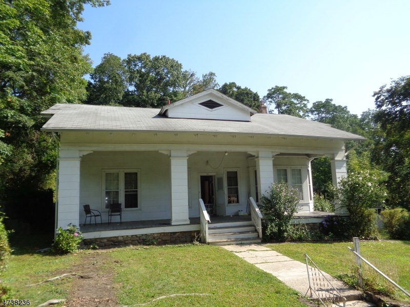 20 Mary St, Bloomingdale, NJ 07403 - photo 1