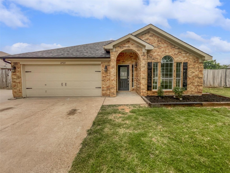2921 Meandering Way, Granbury, TX 76049 - photo 1