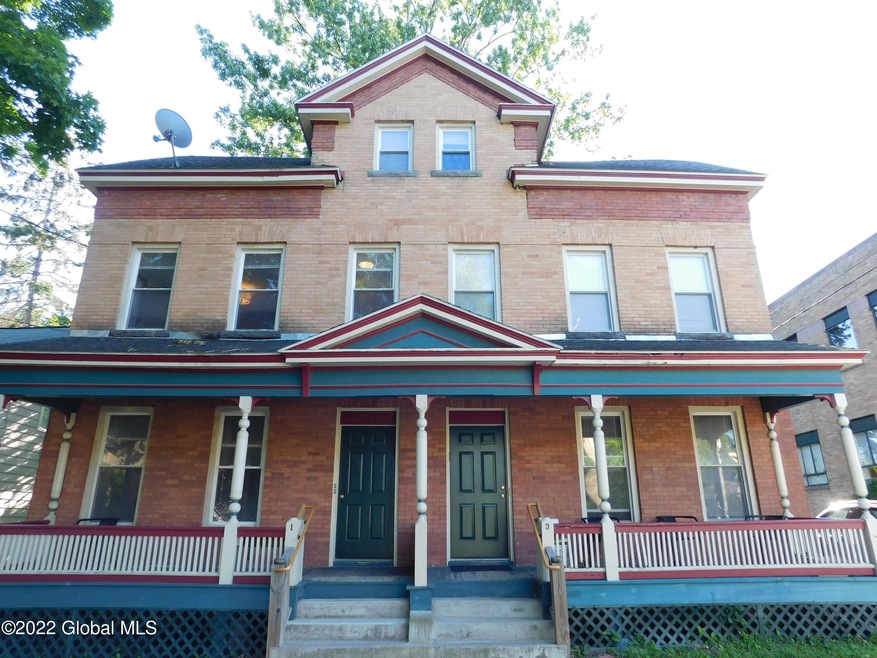 3 Wells St, Saratoga Springs, NY 12866 - photo 1