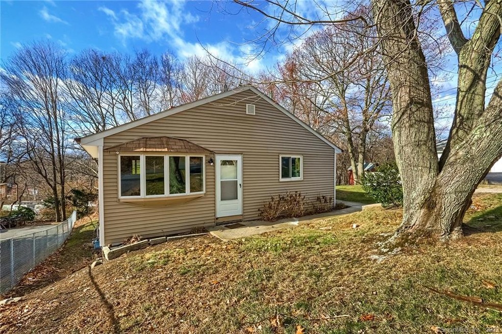 51 Oldham Ave, Waterbury, CT 06705 - photo 1