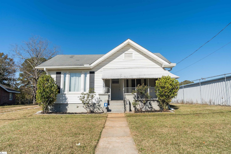 4963 S Main St, Cowpens, SC 29330 - photo 1