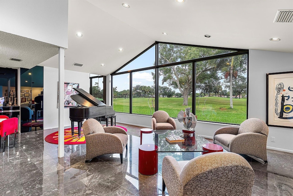 14 Oaks Ln unit 140, Boynton Beach, FL 33436 - photo 1