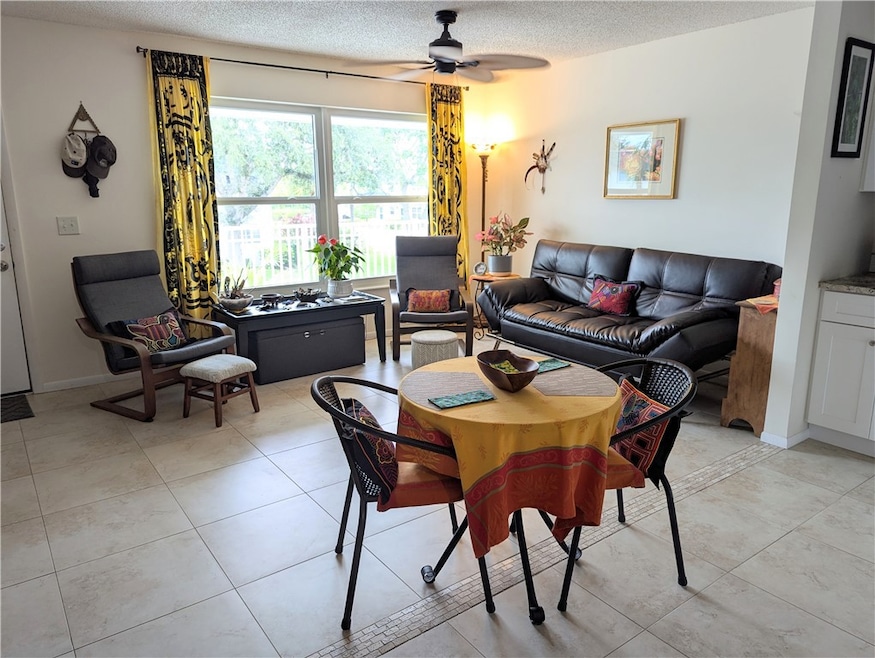 2800 Indian River Blvd unit 7-Q, Vero Beach, FL 32960 - photo 1