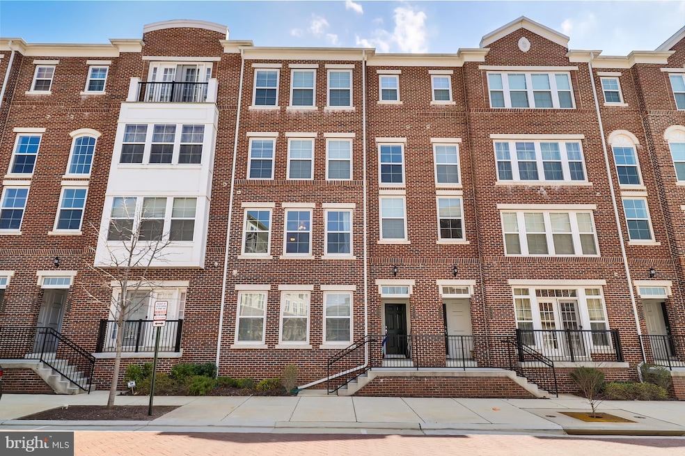 3059 Rittenhouse Cir unit 67, Fairfax, VA 22031 - photo 1