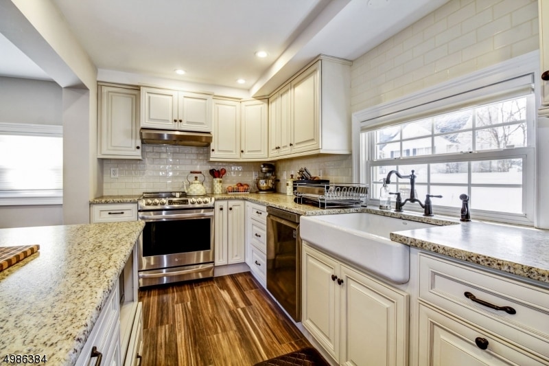 24 Runnymede Rd, Colonia, NJ 07067 - photo 1