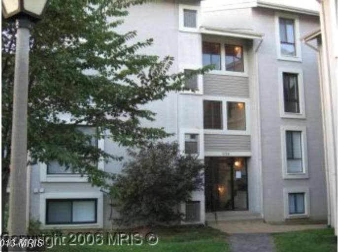 5756H Village Green Dr unit 9/575, Alexandria, VA 22309 - photo 1