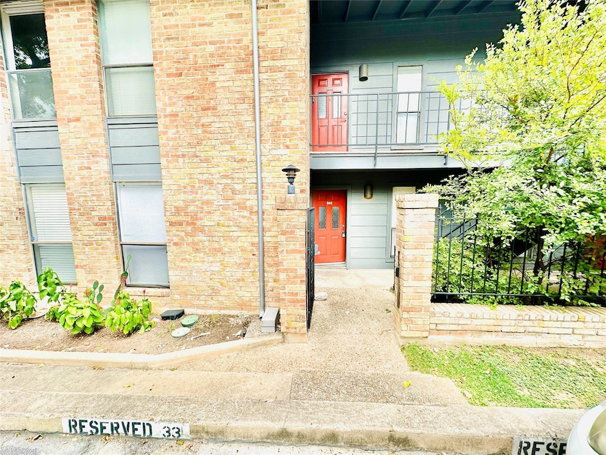 For Rent $2,350/month