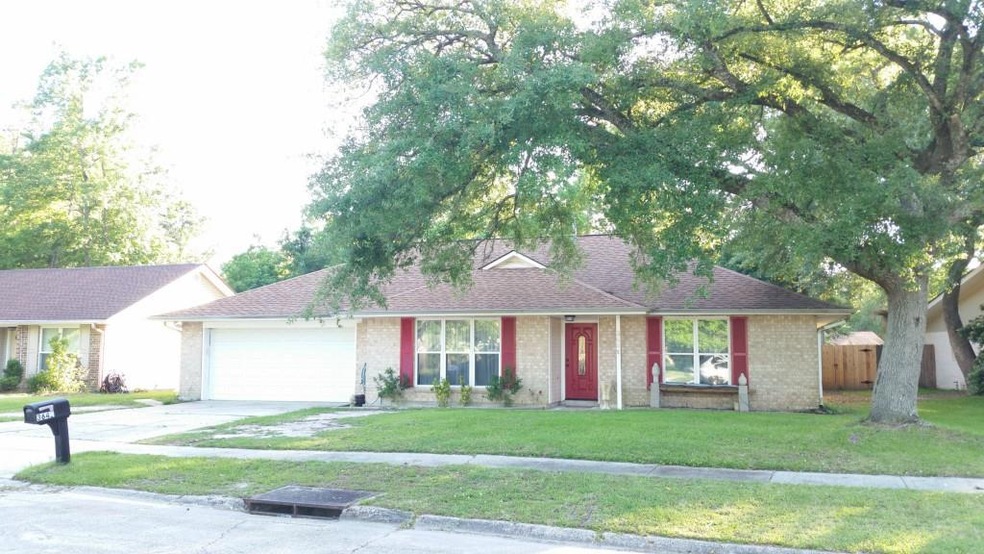 3645 Peachtree St, Slidell, LA 70458 - photo 1