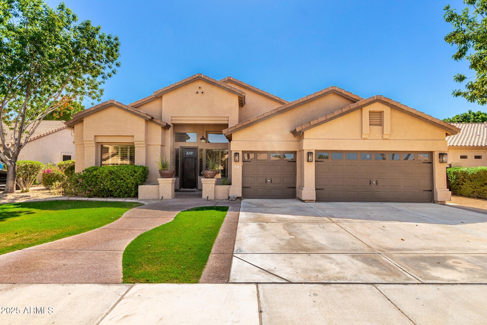 Under Contract $915,000 • Co-Listing Agent