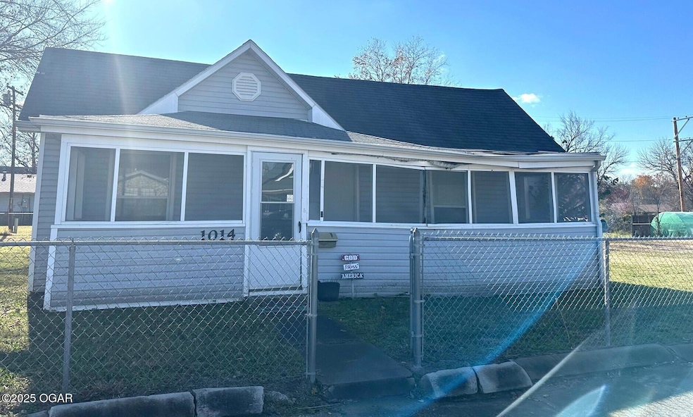 1014 E Furnace St, Joplin, MO 64801 - photo 1