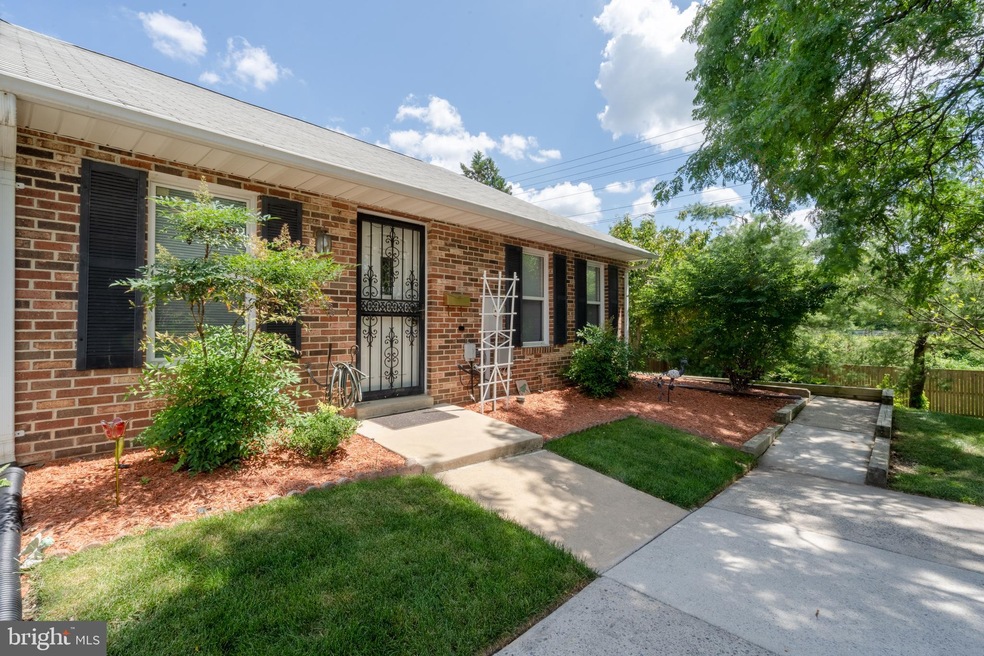 9262 Cherry Ln unit 44, Laurel, MD 20708 - photo 1